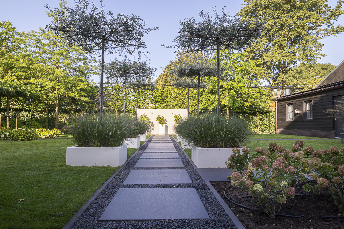 Landelijke tuin J.Bos Tuinontwerp en Advies