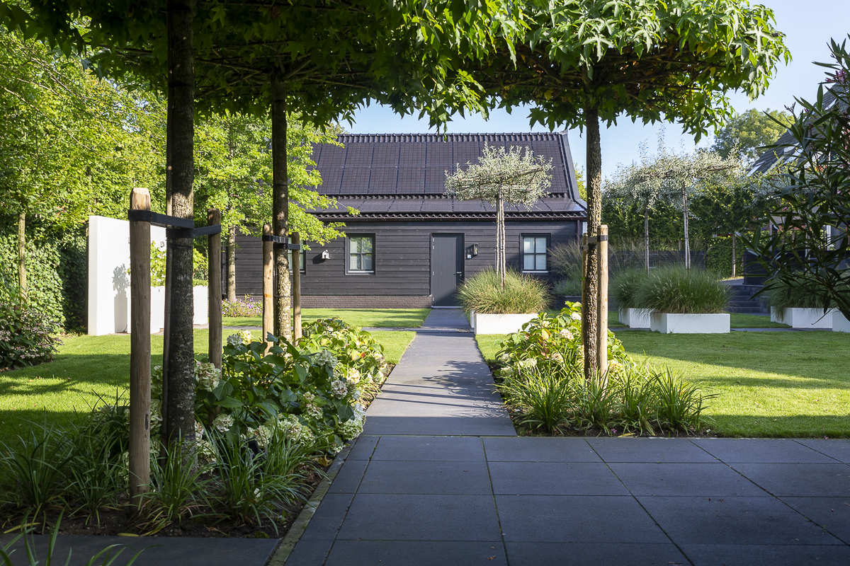 Landelijke tuin J.Bos Tuinontwerp en Advies